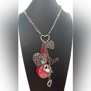 Long Chunky Mixed-Charm Necklace Heart Motifs Love